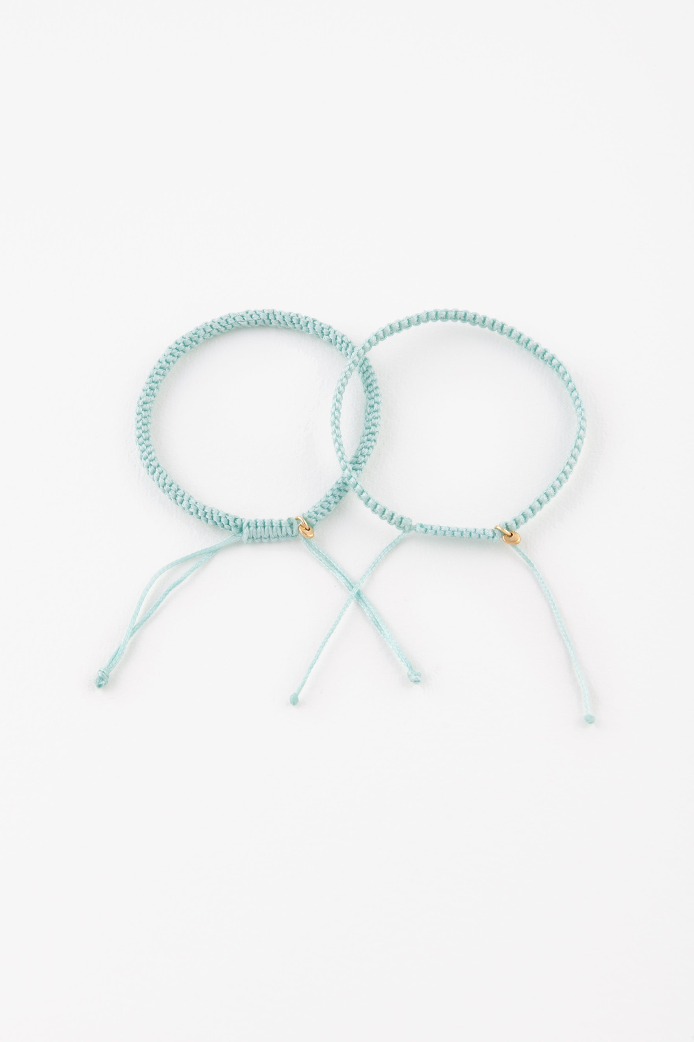 Shiyla Knitted Bracelet – BURUDIGURU